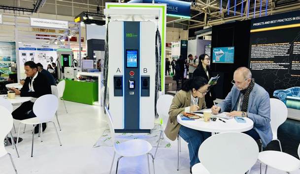 开拓欧洲市场新篇章！米乐yy易游携光储充一体化整体解决方案闪耀慕尼黑(图2)